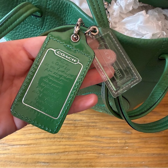 Coach Julia Op Art Perry Leather Tote Rare Green Colorway Authentic Large EUC - Picture 11 of 16